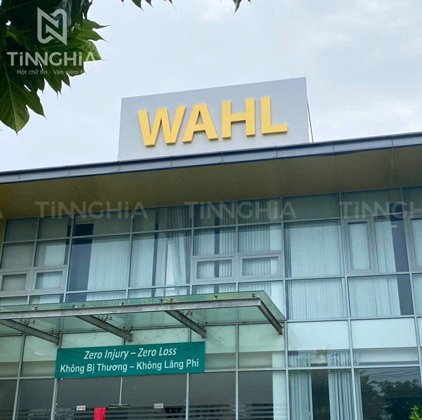 Bảng Hiệu Inox Và Alu