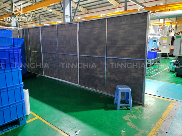 BIỂN BẠT KHUNG SẮT DĨ AN