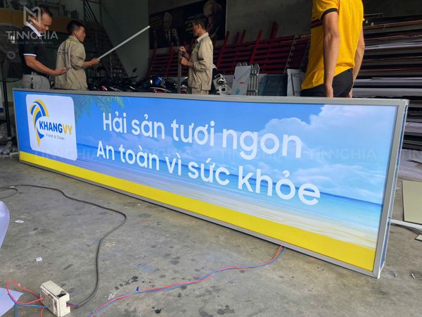 HỘP ĐÈN BẠT HIFLEX BÌNH DƯƠNG