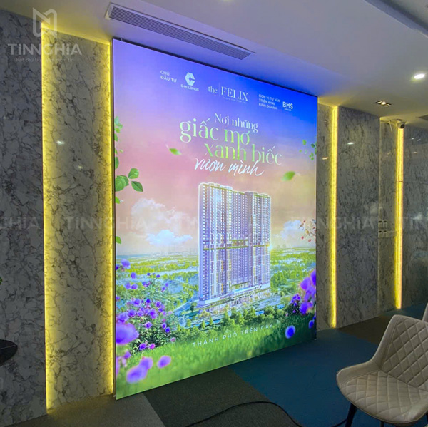 Hộp đèn không viền nhét cạnh bằng PET dẻo may ron nhựa