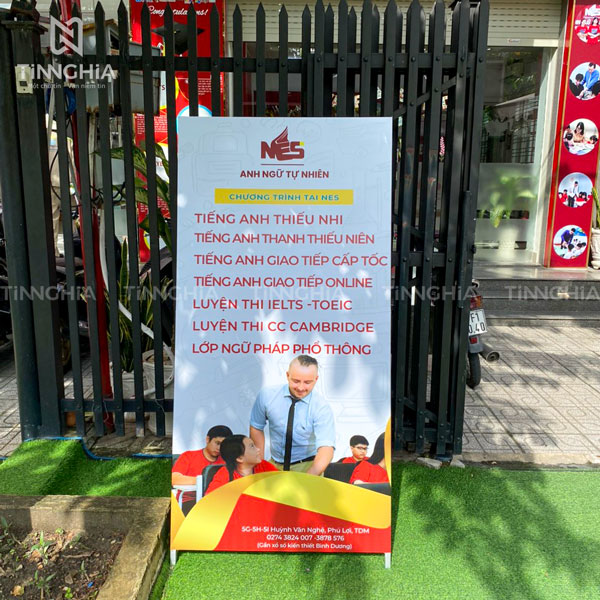 IN ẤN STANDEE DĨ AN GIÁ RẺ