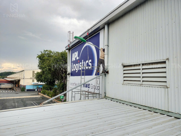 In bảng hiệu bạt khổ lớn tại Bình Dương