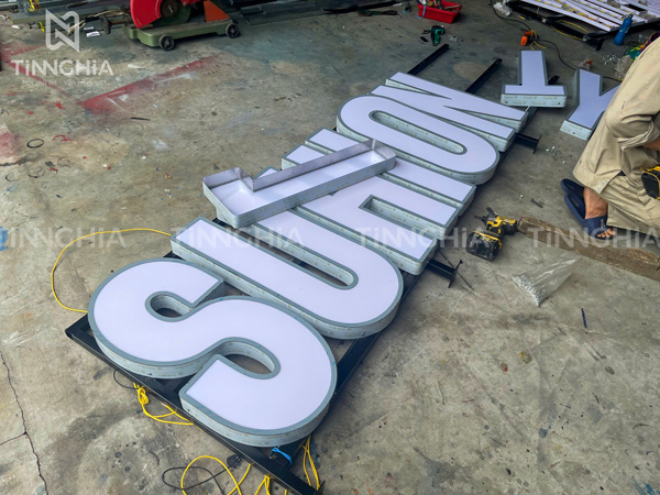 Làm Bảng Chữ Nổi Inox TPHCM