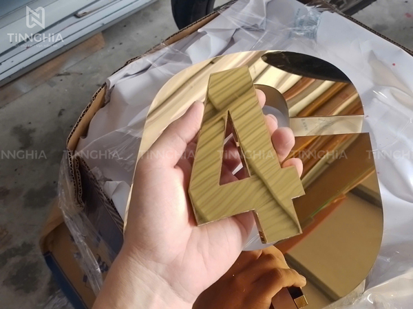 LÀM CHỮ NỔI INOX TÂN UYÊN