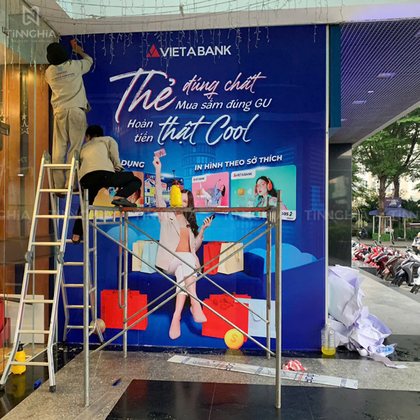 Làm bảng hiệu quảng cáo cho khách hàng Việt Á Bank Bình Dương