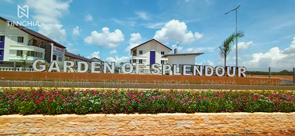 Chữ nổi Mica viền Inox đẹp