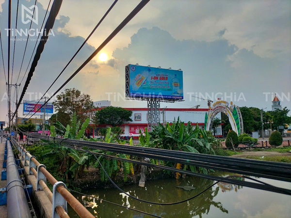 LÀM PANO QUẢNG CÁO TÂN UYÊN