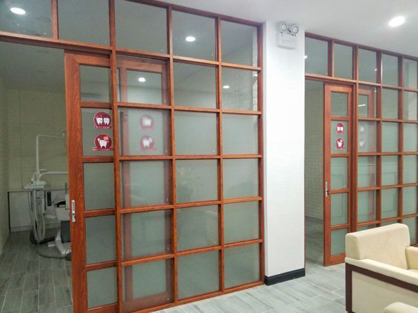 LÀM VÁCH NGĂN NHÔM KÍNH XINGFA DẦU TIẾNG