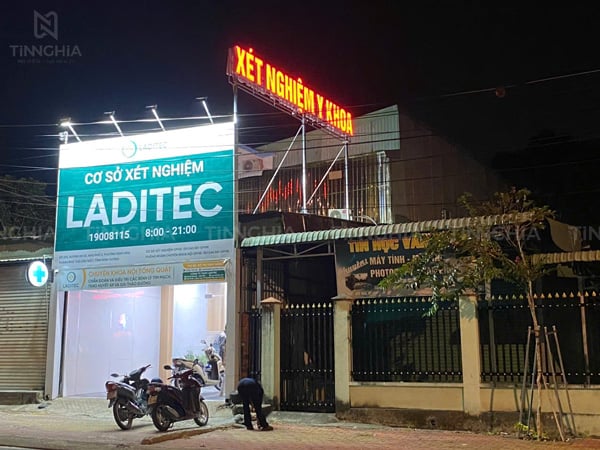 Đèn Biển Hiệu Bình Dương | Thi Công Tín Nghĩa Quảng Cáo