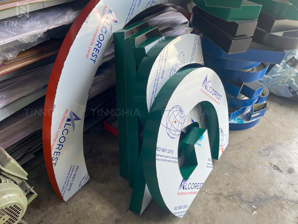 Bảng Hiệu Nhà Máy Công Ty TPHCM