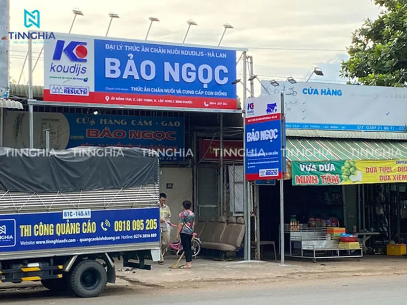 THI CÔNG BẢNG ALU CHỮ MICA NỔI CHO HỆ THỐNG ĐẠI LÝ KOUDIJS