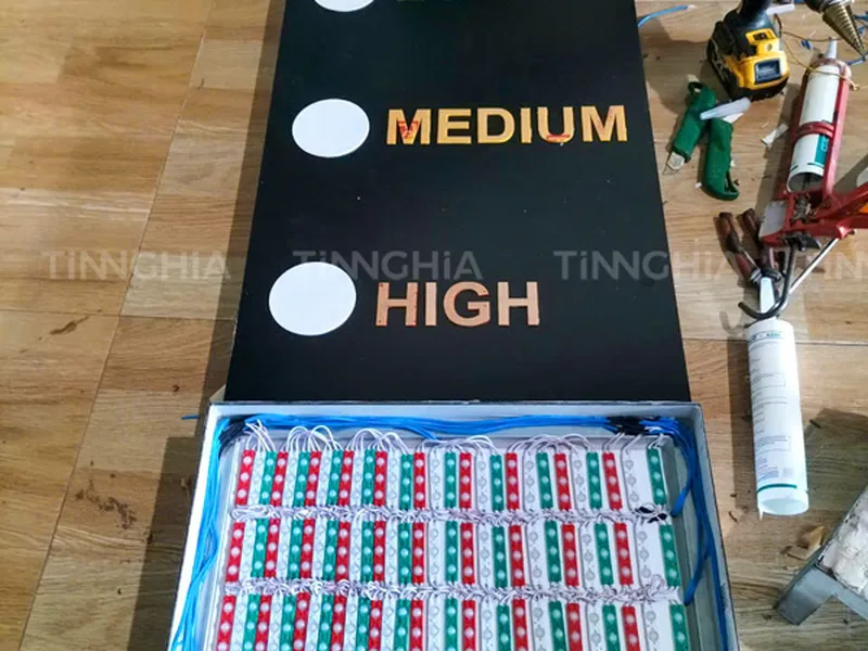 BẢNG ĐÈN LED QUẢNG CÁO PHÚ GIÁO | LÀM BIỂN CẢNH BÁO ĐÈN LED 