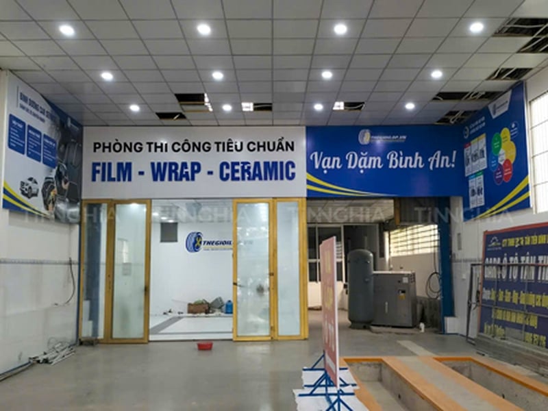 BẢNG ALU CHỮ MICA SÁNG ĐÈN THEO LOGO TẠI BÌNH DƯƠNG