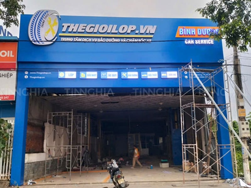 BẢNG ALU CHỮ MICA SÁNG ĐÈN THEO LOGO TẠI BÌNH DƯƠNG