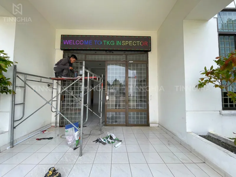 BẢNG HIỆU LED MA TRẬN BÀU BÀNG | LED Chữ Chạy Một Màu, Nhiều Màu