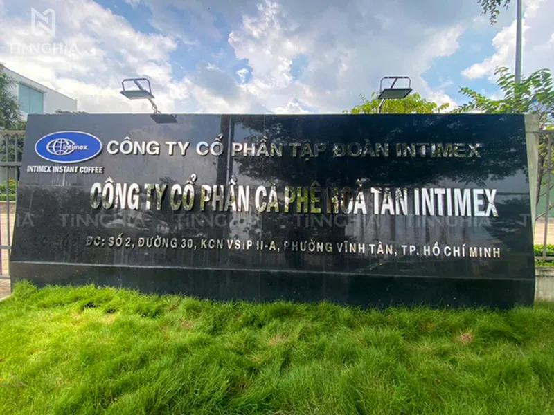 BẢNG HIỆU QUẢNG CÁO TPHCM (BÌNH DƯƠNG CŨ) | Biển Chữ Nổi, Bảng Alu