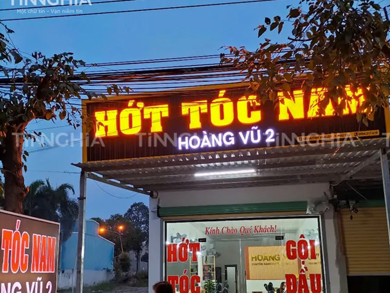 BẢNG QUẢNG CÁO TÔN SÓNG ĐẸP | TÔN CHỮ NỔI, CHỮ ĐÈN LED