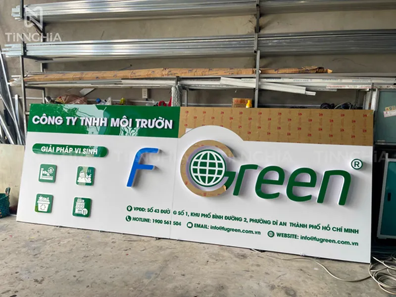 BIỂN ALU GẮN CHỮ NỔI ĐÈN LED SÁNG ĐẸP 