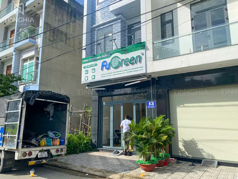 BIỂN ALU GẮN CHỮ NỔI ĐÈN LED SÁNG ĐẸP 