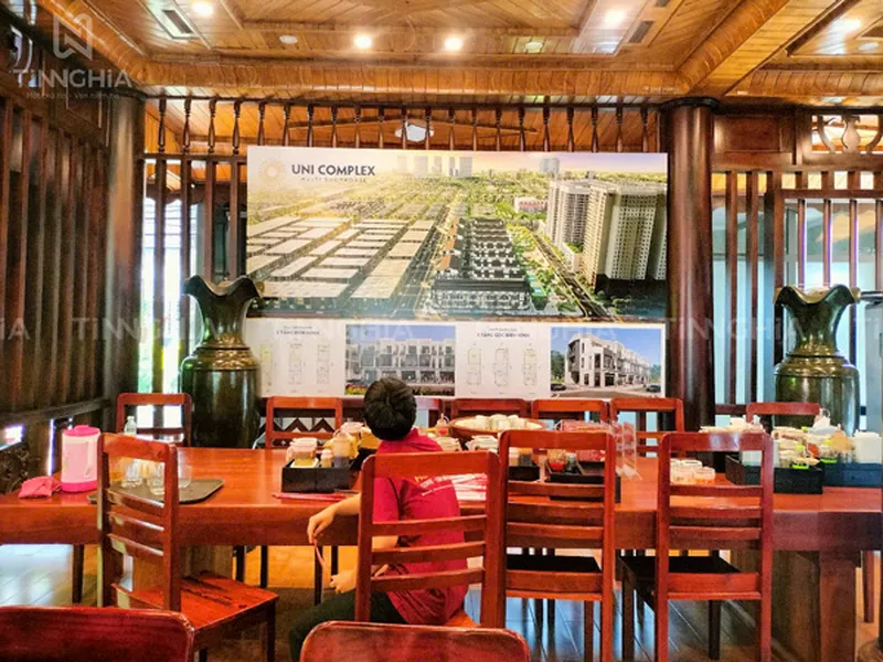 BIỂN BẠT QUẢNG CÁO KHUNG SẮT GIÁ RẺ, LẮP ĐẶT NHANH TẠI BÌNH DƯƠNG