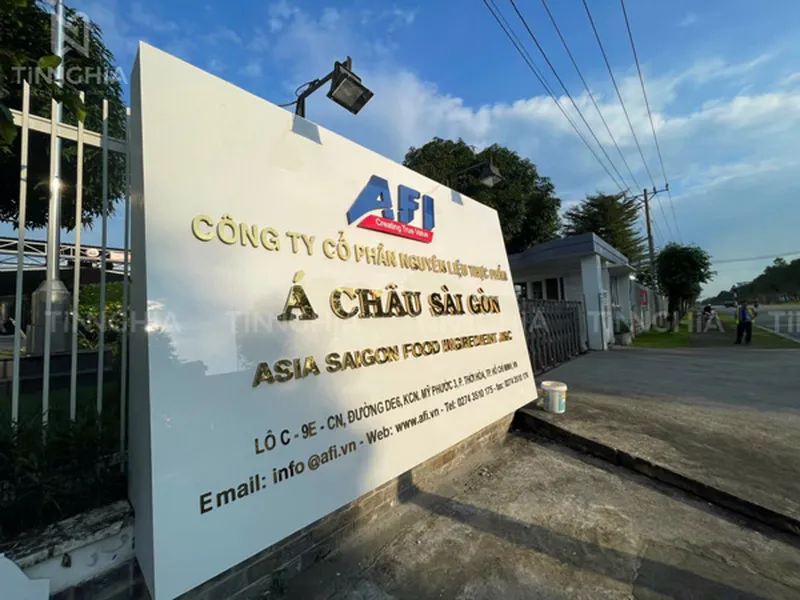 BIỂN HIỆU CÔNG TY TPHCM BÌNH DƯƠNG TRƯỚC ĐÂY 