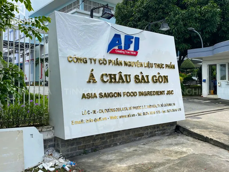 BIỂN HIỆU CÔNG TY TPHCM BÌNH DƯƠNG TRƯỚC ĐÂY 