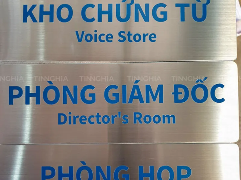 BIỂN HIỆU INOX ĂN MÒN DĨ AN