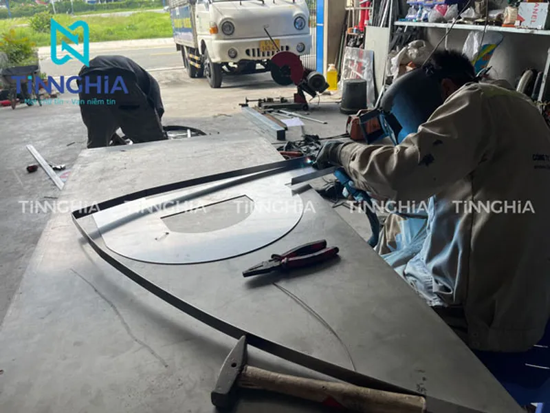 CHỮ INOX NỔI BÌNH DƯƠNG #APM