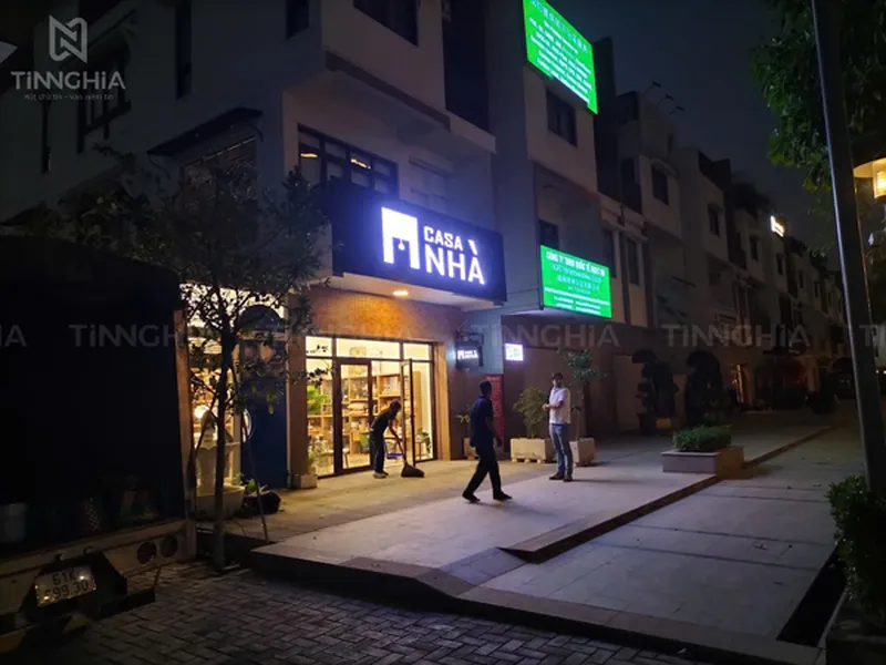 THI CÔNG BIỂN HIỆU QUẢNG CÁO BÌNH DƯƠNG