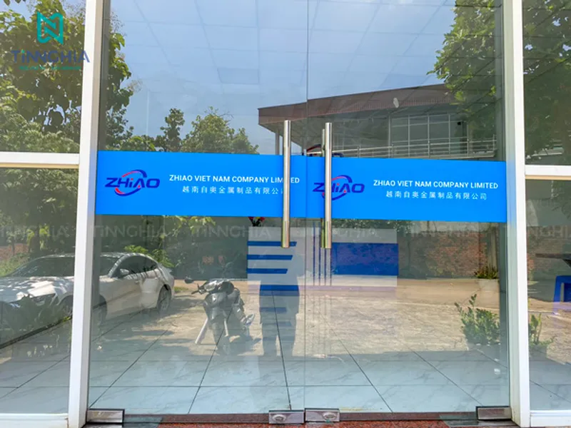 DECAL DÁN KÍNH DĨ AN | BÁO GIÁ DECAL DÁN KÍNH BÌNH DƯƠNG