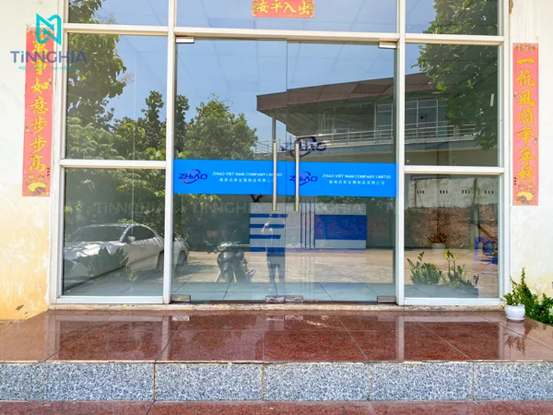 DECAL DÁN KÍNH DĨ AN | BÁO GIÁ DECAL DÁN KÍNH BÌNH DƯƠNG