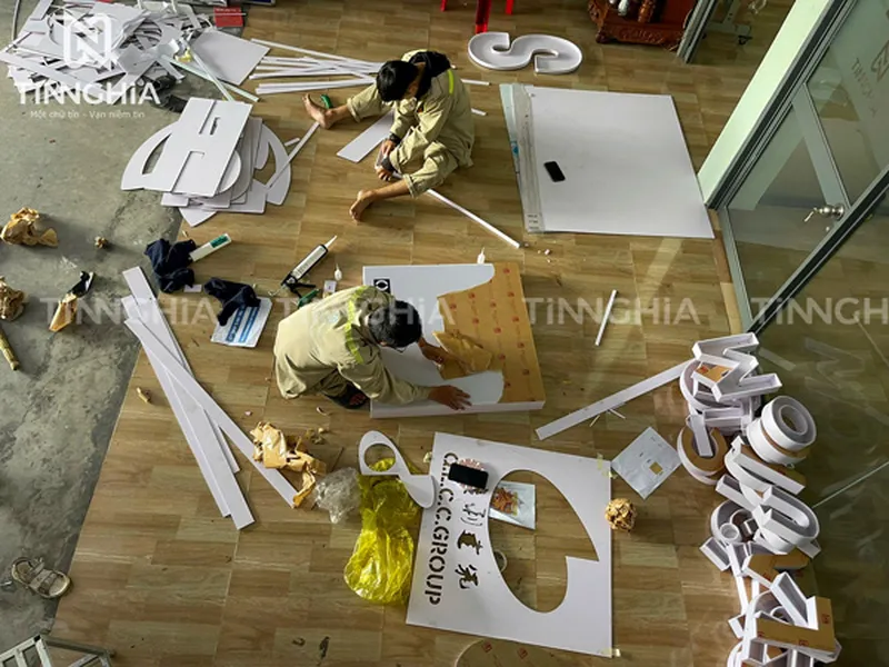LÀM BẢNG HIỆU CÔNG TY BẾN CÁT | BIỂN ỐP ALU CHỮ NỔI ĐÈN LED