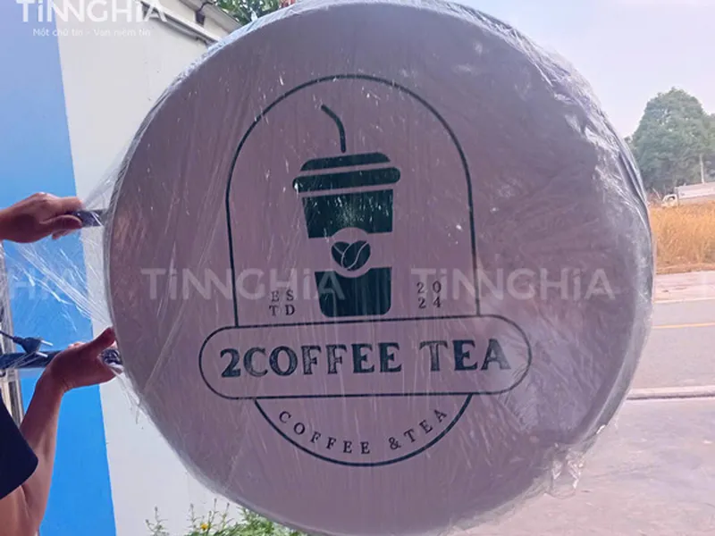 LÀM BẢNG HIỆU HỘP ĐÈN MICA DĨ AN | HỘP ĐÈN LED, HỘP ĐÈN CĂNG BẠT