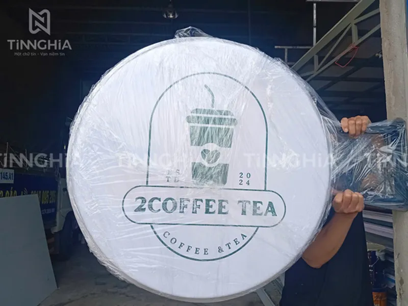 LÀM BẢNG HIỆU HỘP ĐÈN MICA DĨ AN | HỘP ĐÈN LED, HỘP ĐÈN CĂNG BẠT