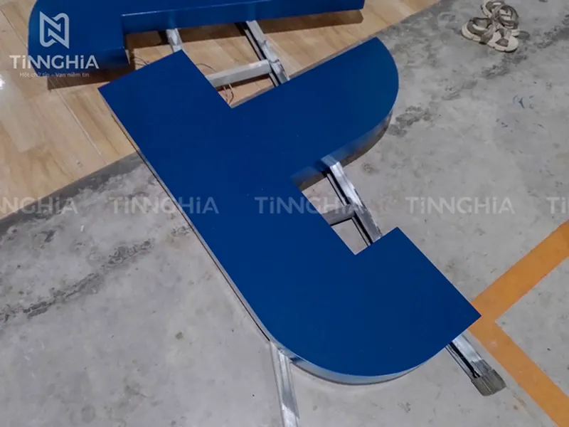 LÀM BẢNG HIỆU INOX BÌNH DƯƠNG | LÀM CHỮ INOX QUẢNG CÁO GIÁ RẺ