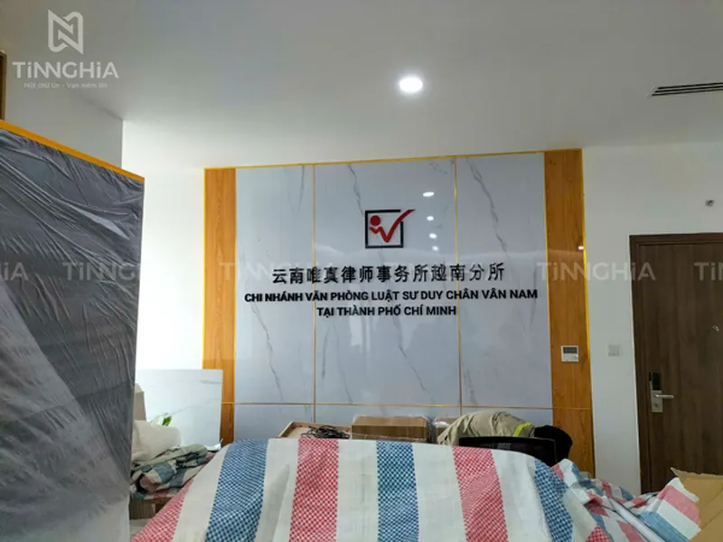 LÀM BIỂN HIỆU MICA BẾN CÁT | LÀM CHỮ MICA NỔI GIÁ RẺ