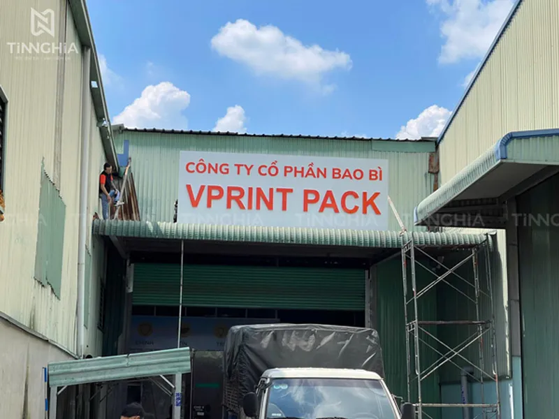 LÀM BIỂN HIỆU QUẢNG CÁO THUẬN AN | TỪ ALU ĐẾN INOX MICA GIÁ TỐT CHẤT LƯỢNG