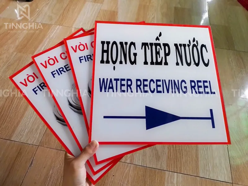 LÀM BIỂN MICA BẾN CÁT | LÀM BẢNG TÊN, BẢNG HIỆU MICA BÌNH DƯƠNG