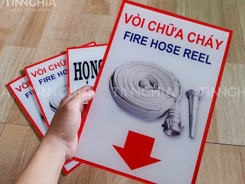 LÀM BIỂN MICA BẾN CÁT | LÀM BẢNG TÊN, BẢNG HIỆU MICA BÌNH DƯƠNG