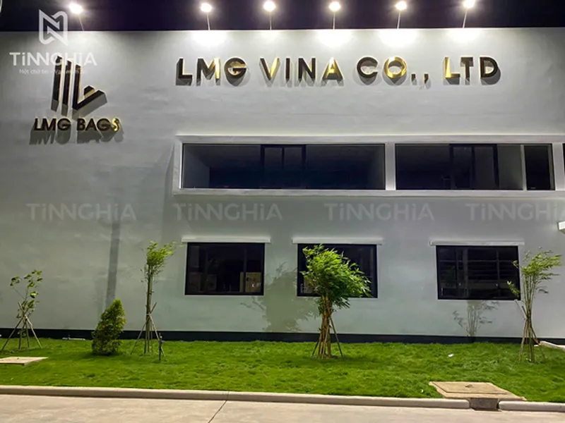 LÀM BIỂN QUẢNG CÁO BÀU BÀNG | BÁO GIÁ BIỂN HIỆU INOX ALU MICA