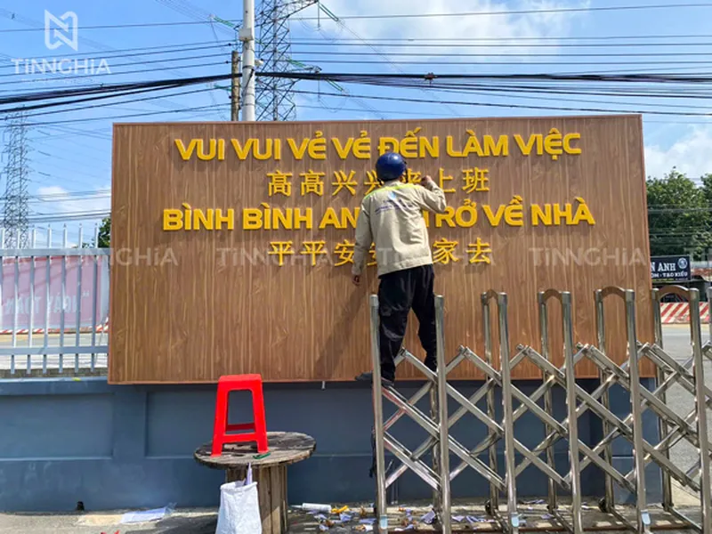 LÀM CHỮ NỔI MICA BÌNH DƯƠNG | THI CÔNG BẢNG HIỆU CHỮ MICA GIÁ RẺ