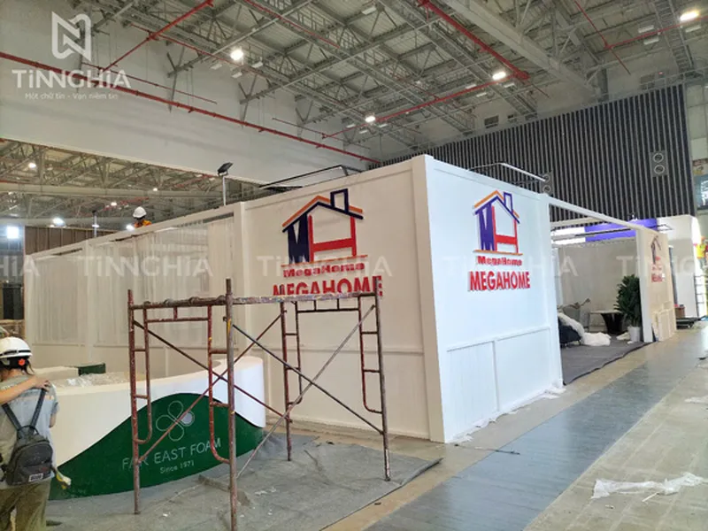 LÀM CHỮ NỔI MICA LED DĨ AN | CHỮ MICA QUẢNG CÁO ĐẸP GIÁ RẺ