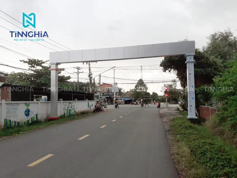 LÀM CỔNG CHÀO ỐP ALU GIÁ RẺ