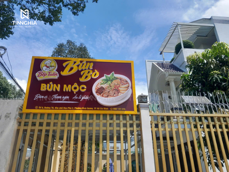 Thiết kế và lắp đặt bảng hiệu quán bún bò 
