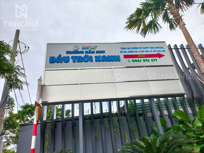 QUẢNG CÁO BẾN CÁT | CHUYÊN LÀM BIỂN HIỆU ALU INOX MICA, BIỂN TÔN