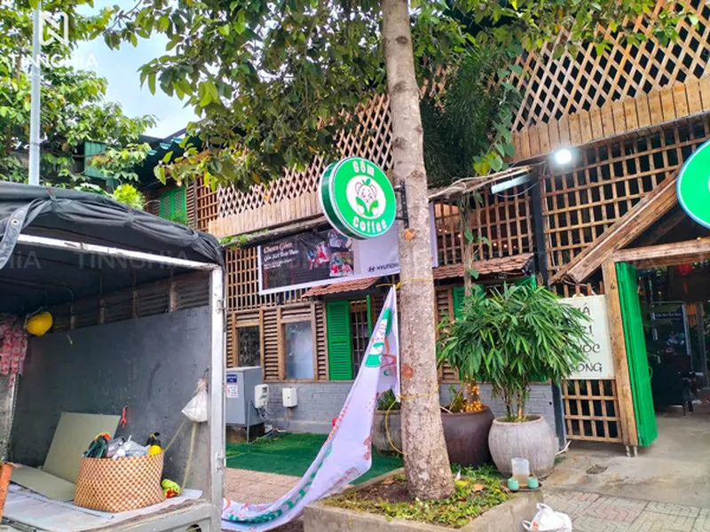 THI CÔNG BẢNG HIỆU CÀ PHÊ THƯƠNG HIỆU GỐM COFFEE
