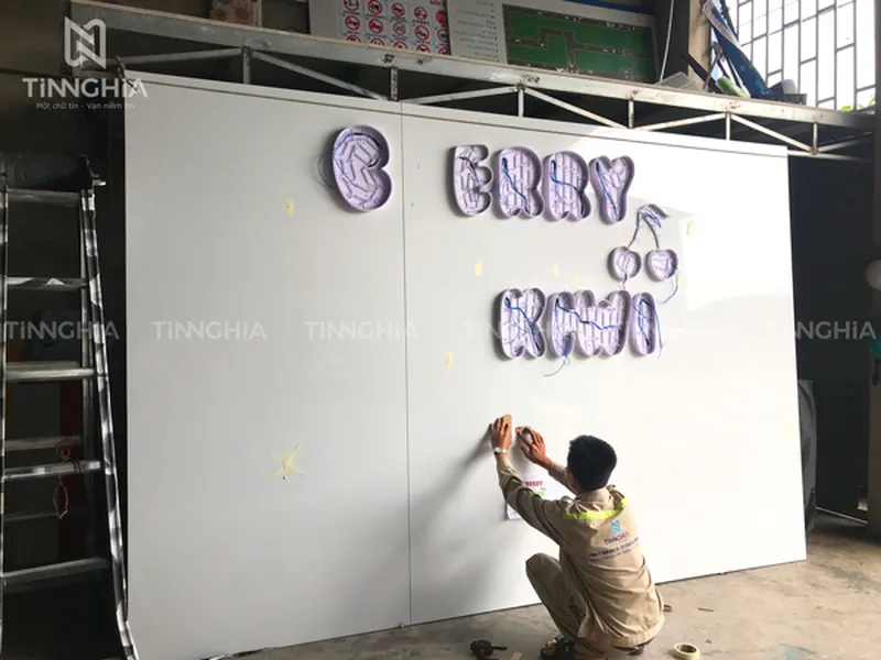 THI CÔNG BẢNG HIỆU CÔNG TY TẠI THUẬN AN