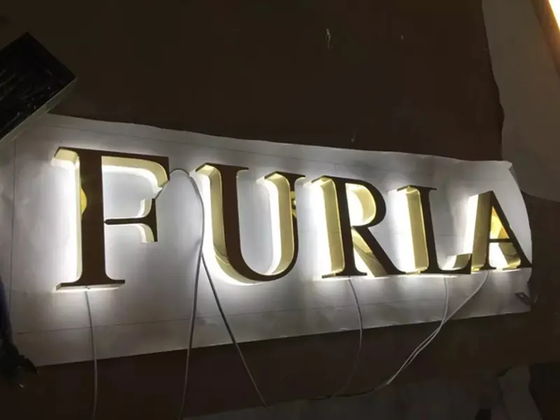 THIẾT KẾ CHỮ NỔI INOX - MICA TẠI THỦ DẦU MỘT