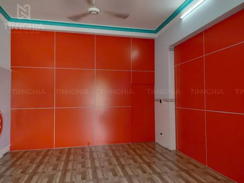 Tấm Alu Vách Ngăn Phòng Làm Việc Đẹp, Hiện Đại