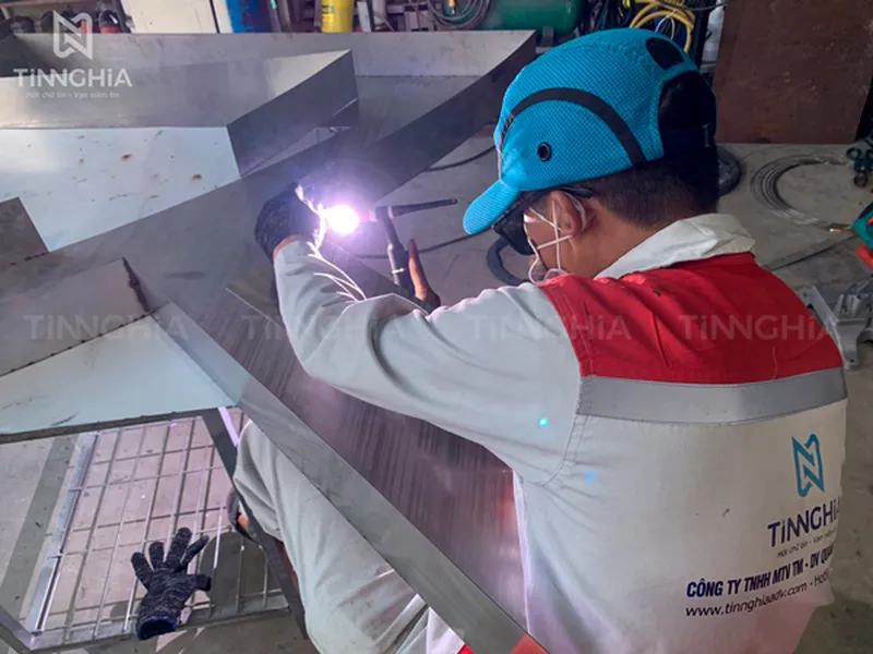 Xưởng Làm Bảng Hiệu Bình Dương | Chuyên Làm Biển Quảng Cáo Các Loại